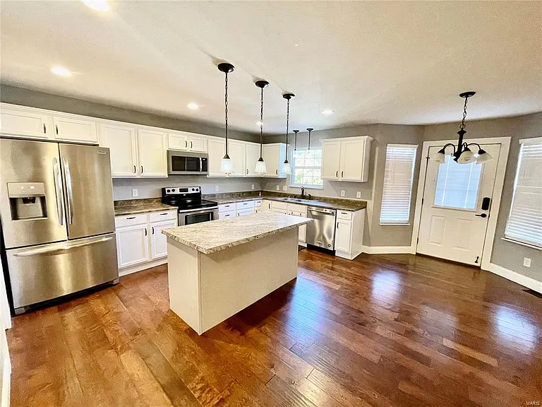 932 Chesapeake Junction Ln — Photo 8