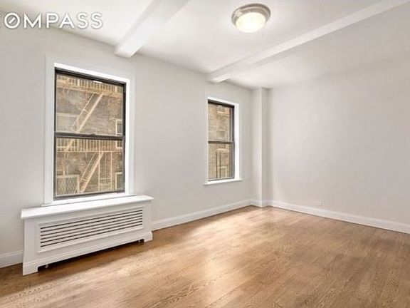 3rd image of 207 W 106th St APT 5a