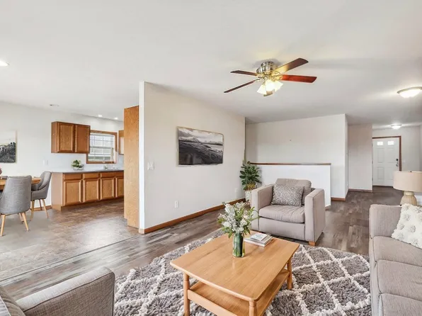 1812 Fjord Pass #1814, Mount Horeb, WI 53572