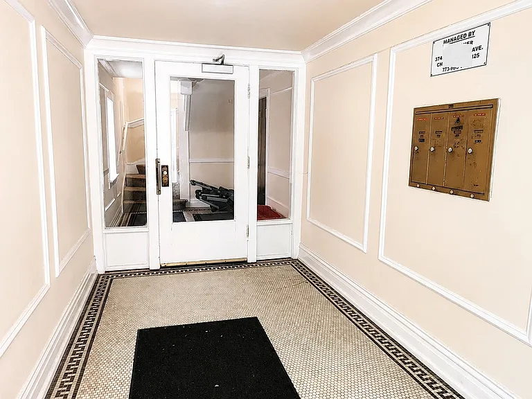3744 W Leland Ave #2 — Photo 2