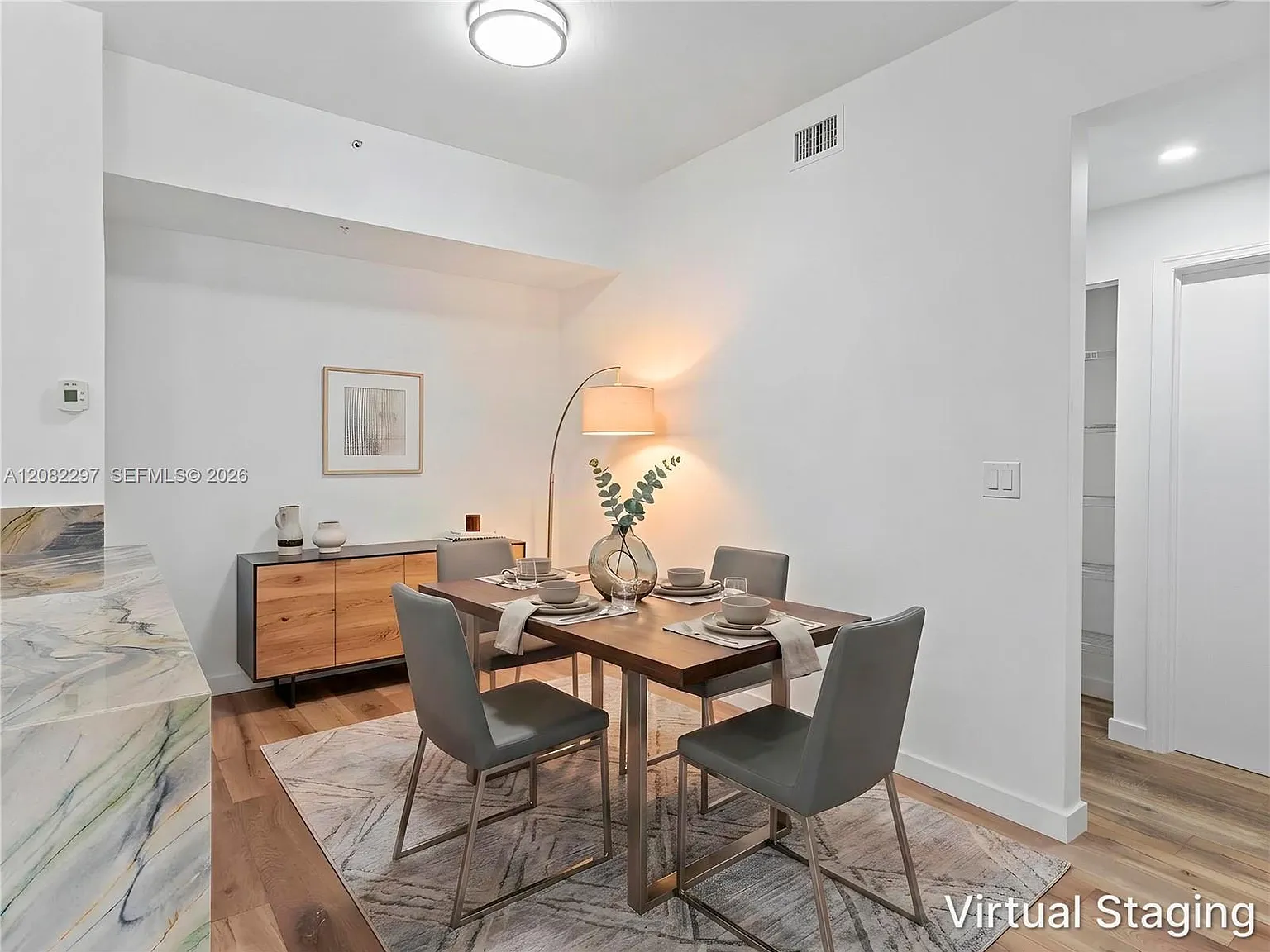 7280 NW 114th Ave — Photo 2