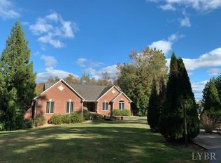 2206 S Fork Rd, Appomattox, VA 24522