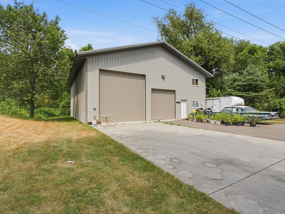 1st image of 4001 Lake Placid Blvd SW