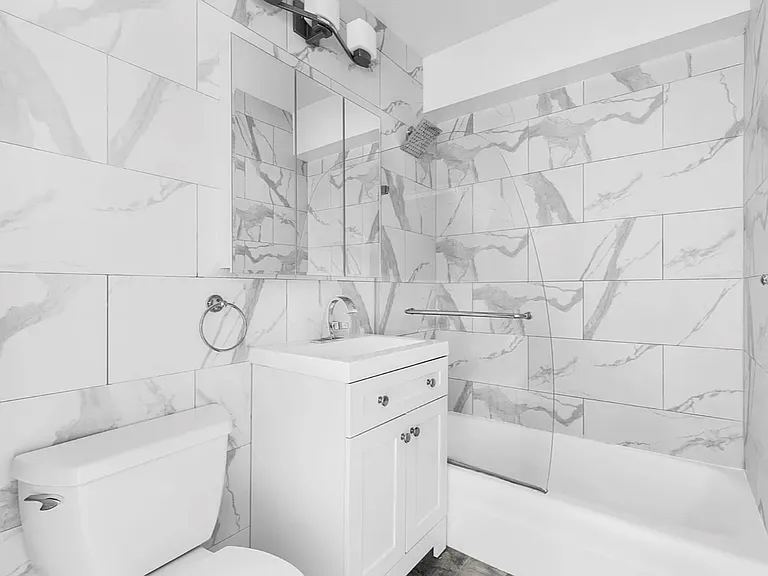 170 W 23rd St #3A — Photo 8