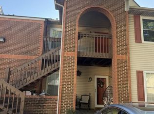 813 Gas Light Ln, Virginia Beach, VA 23462
