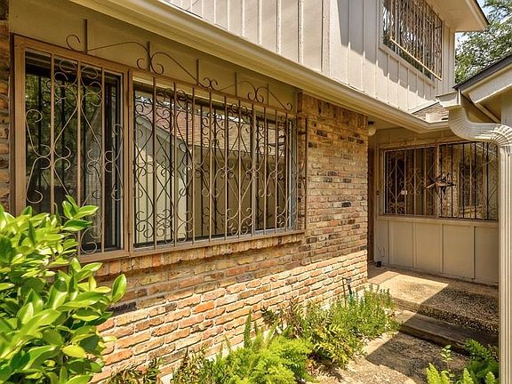 5th image of 8336 Summerwood Dr