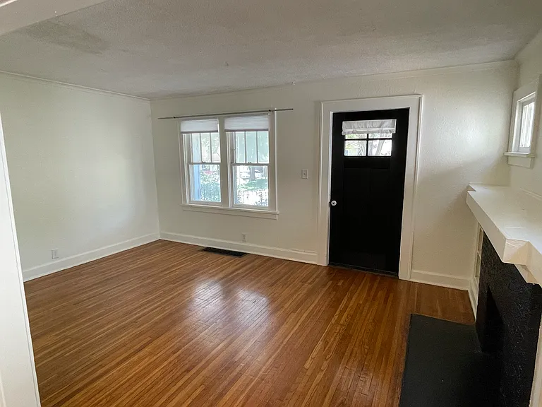 5805 Tracy Ave — Photo 1