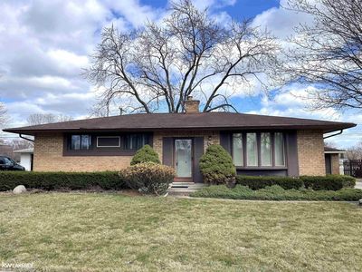 36406 Woodingham St, Clinton Township, MI, 48035