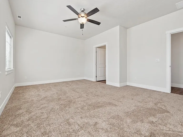 Ascent Townhomes — Photo 36