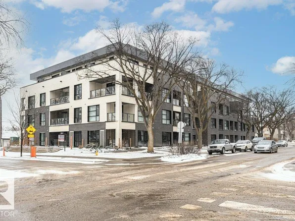 11503 76th Ave NW #317, Edmonton, AB T6G 0K6