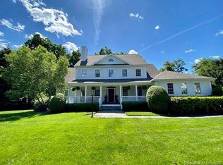 11 Orchard Hill Rd, Norwalk, CT 06851