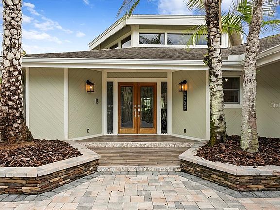 3rd image of 4333 Carrollwood Village Dr