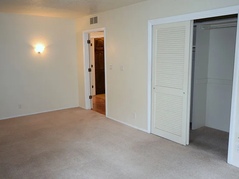 6008 Quemado Dr NE — Photo 6