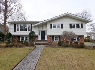 15 Old Stable Rd, Demarest, NJ 07627