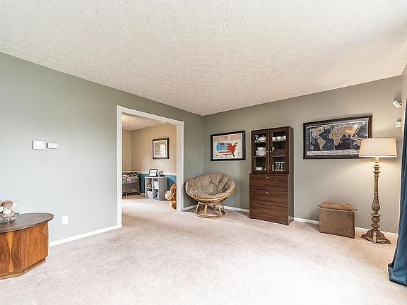 4th image of 3779 Dinsmore Castle Dr