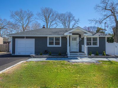 107 Phyllis Drive, Patchogue, NY, 11772