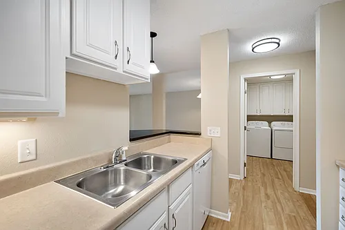 Heritage Park Apartments Photo 1