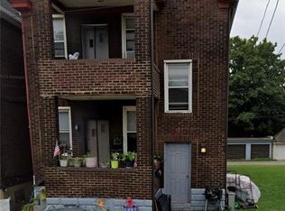 324 Center St #2F, East Pittsburgh, PA 15112