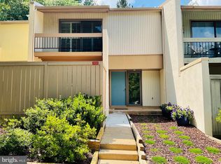 11723 Newbridge Ct, Reston, VA 20191