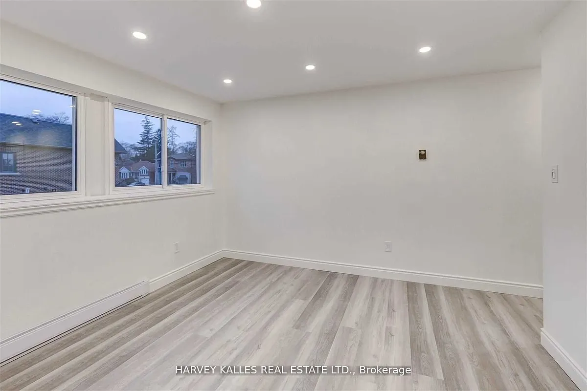 Building Photo - 901 Millwood Rd #B