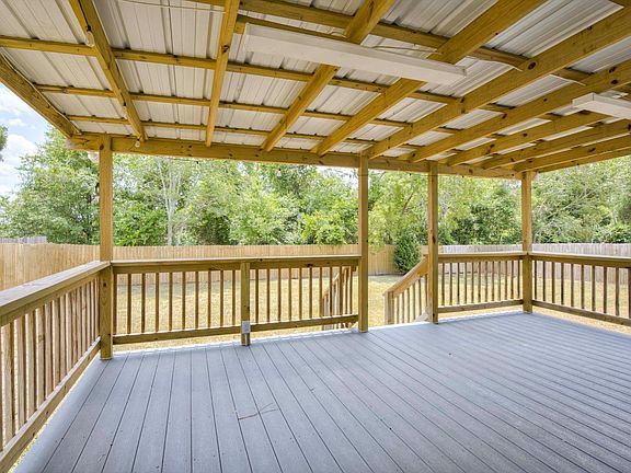 2nd image of 166 Eagle Lake Rd
