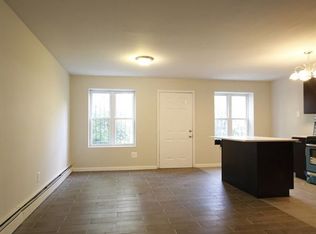 925 Gates Ave, Brooklyn, NY 11221