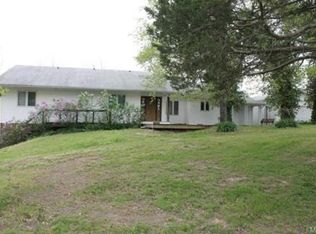 1596 Strauman Pl, Pacific, MO 63069