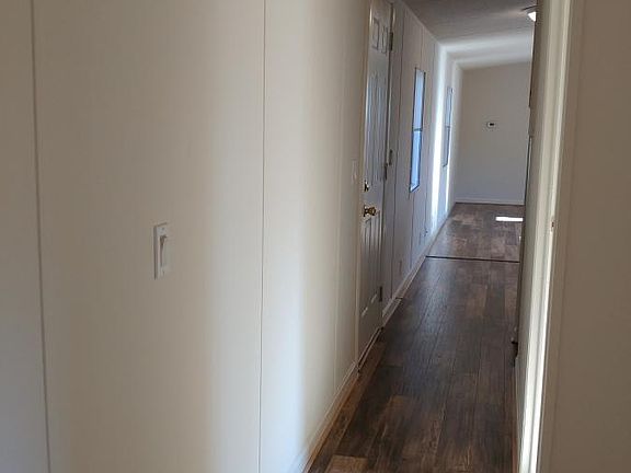 4th image of 19 Lou Ln