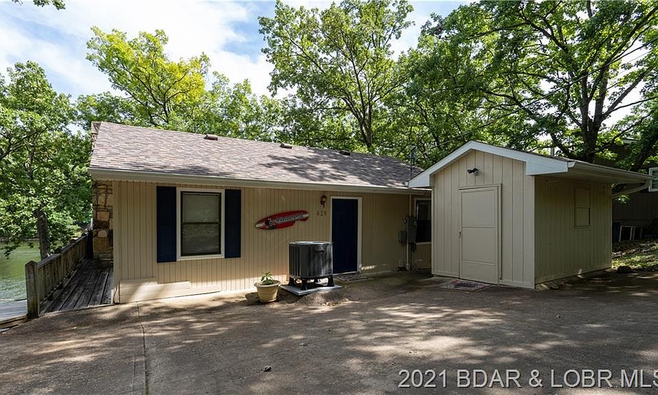 1st image of 629 Three Oaks Dr