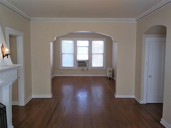 4th image of 221 W Magnolia Ave #M