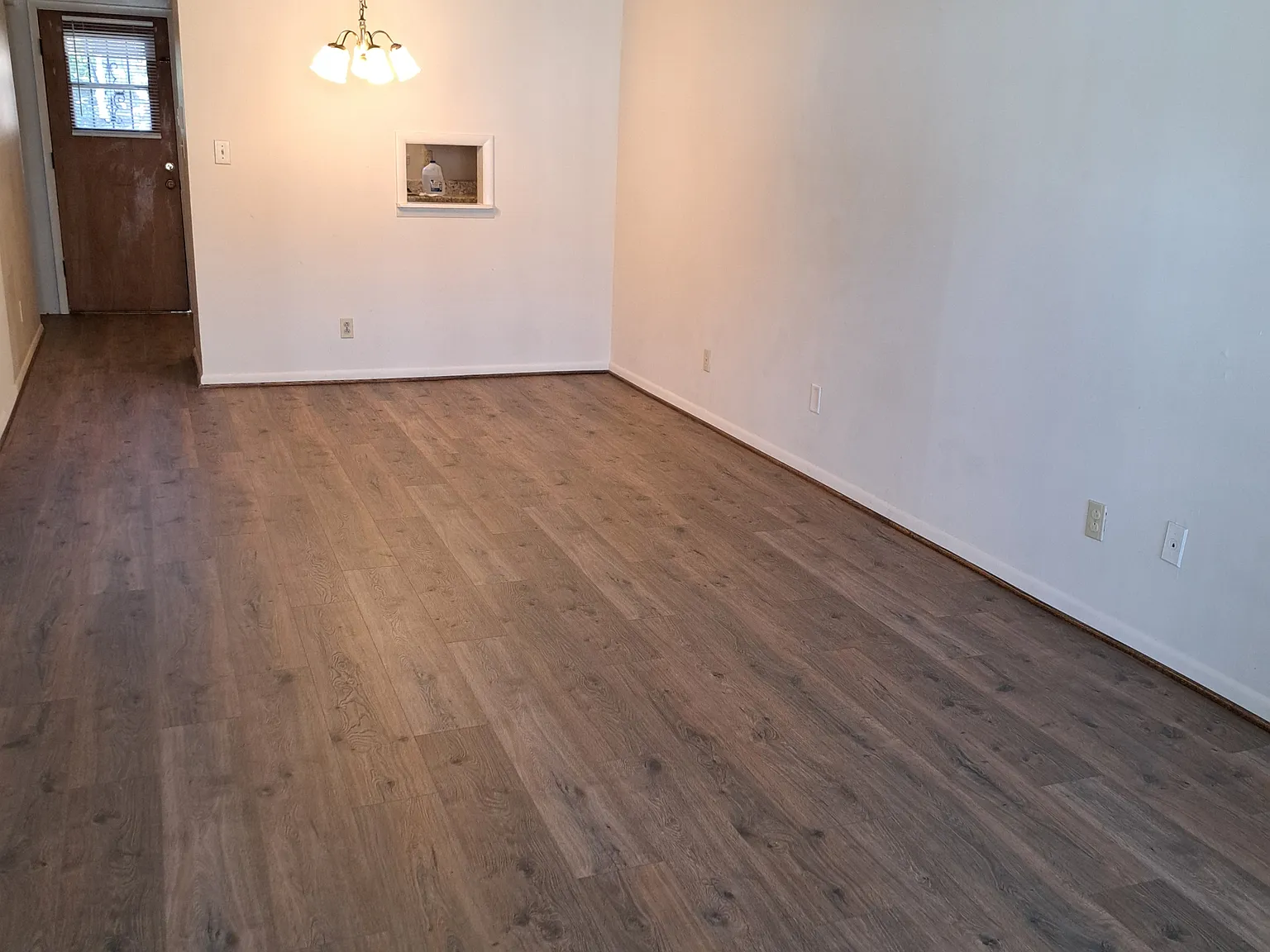 11th Place South - 9 — Photo 1