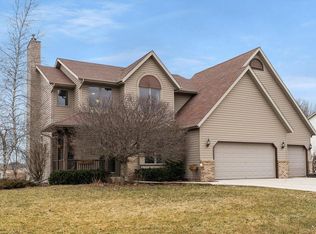 W1997 Fairfield Ln, Sheboygan, WI 53083