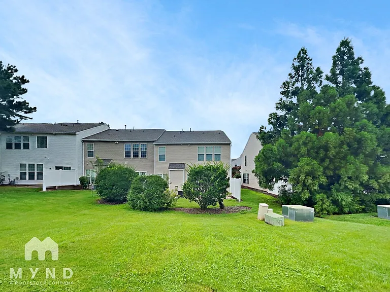 10019 Garrison Watch Ave — Photo 23