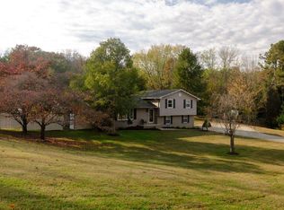 108 Westshore Dr, Harriman, TN 37748