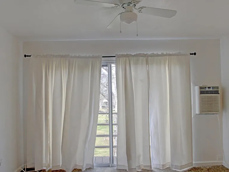 19096 Dyer Ct #5 — Photo 11
