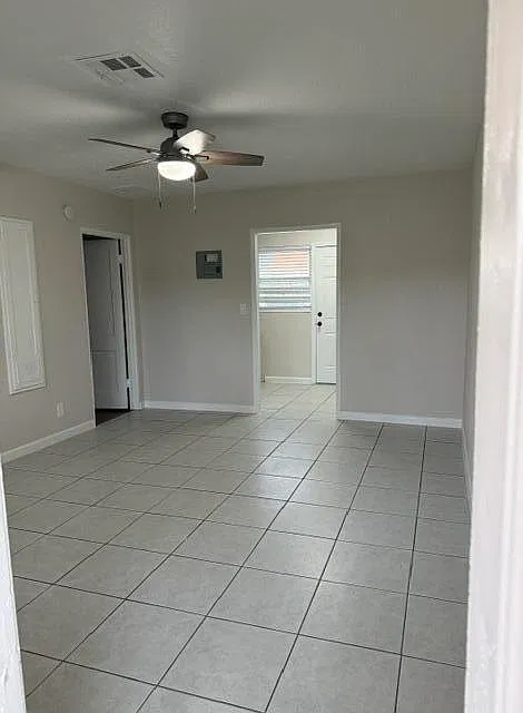 1 bed, 1.0 bath, 675 sqft, $1,800 — Photo 3