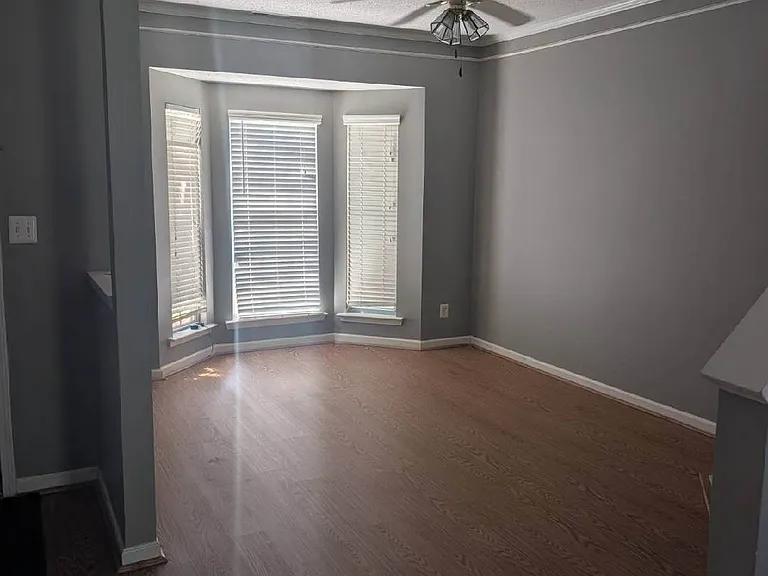 10626 Pendragon Pl — Photo 5