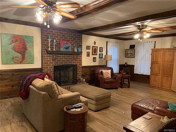 4th image of 5901 Wensleydale Dr