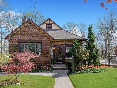 65 Nelson Ave, Staten Island, NY, 10308