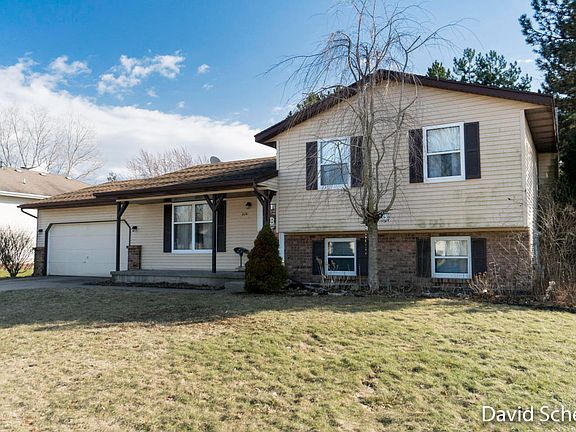3rd image of 2630 Heathcliff St SE
