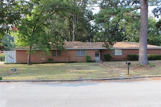 1st image of 200 Lafayette Blvd
