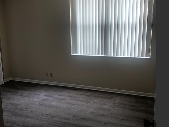 5th image of 2455 Lindell Blvd APT 3201