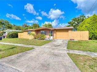 2042 Shannon Dr, Holiday, FL 34690