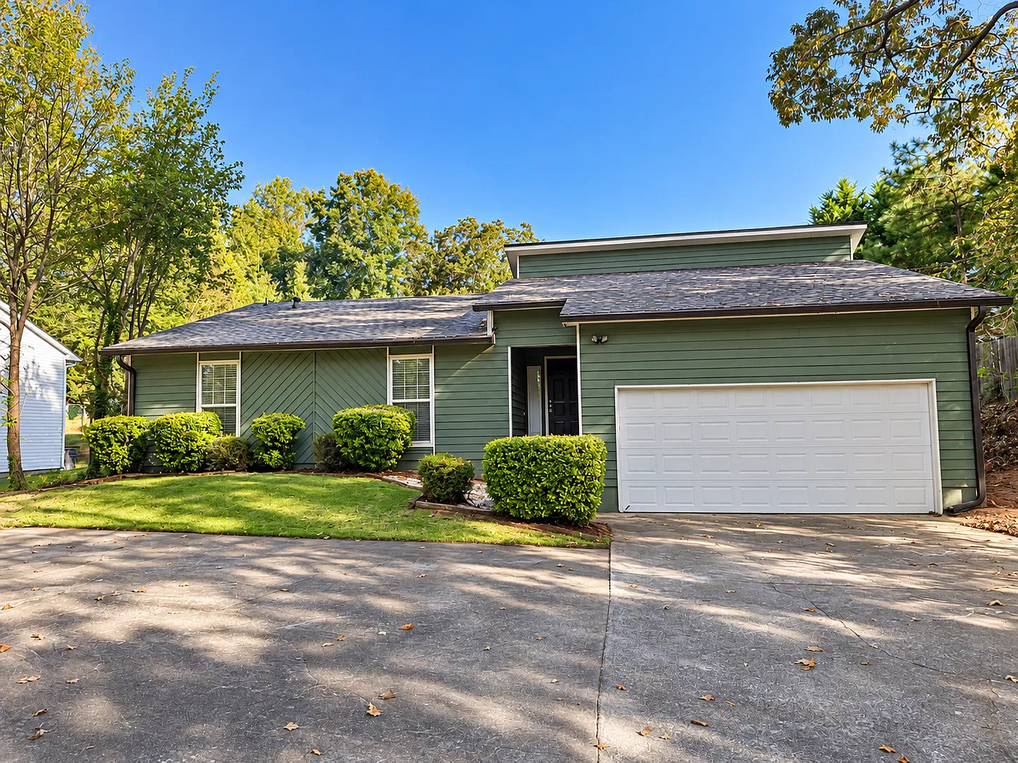 Coming Soon Available September 15 | Beautiful Acworth Home for Rent! — Photo 1