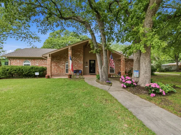 629 Cimarron Trl, Southlake, TX 76092