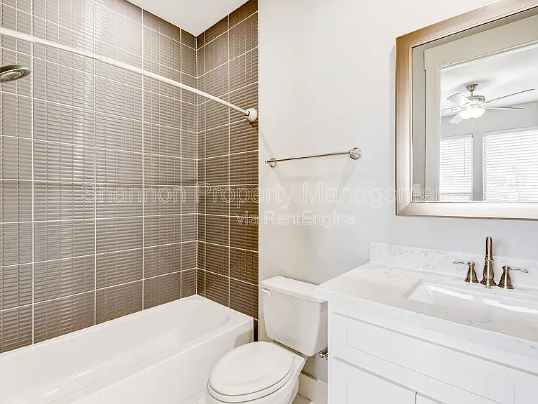 2004 Blodgett St #A — Photo 22