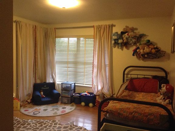 5th image of 435 E Hathaway Dr