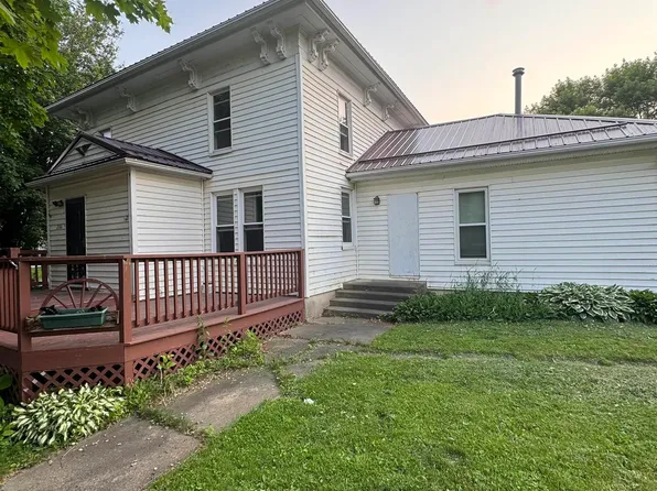 206 Clark St, Lime Springs, IA 52155
