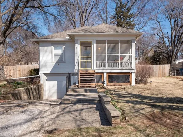 10120 W 61st St, Merriam, KS 66203