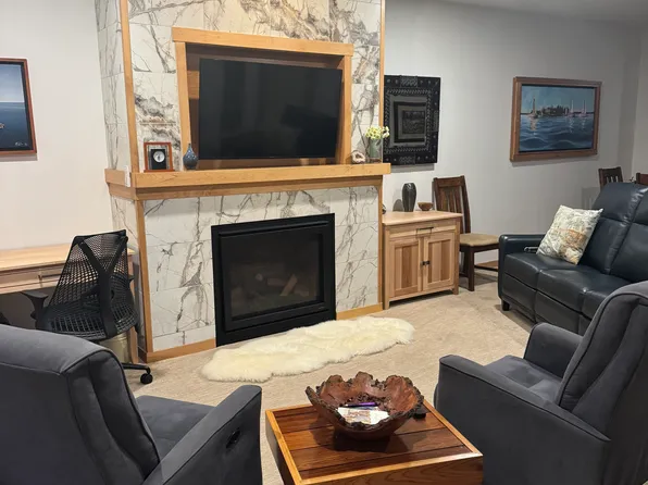 350 Main St N Unit 260, Stillwater, MN 55082